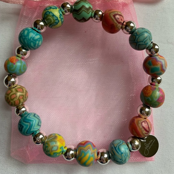 JilZara Jewelry - JilZara Premium Clay Beads Bracelet